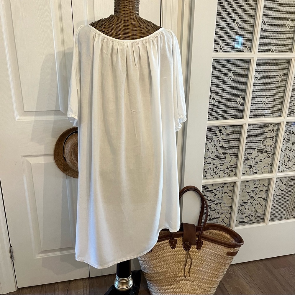 Ebonyivory White oversized Tunic/Dress , one size